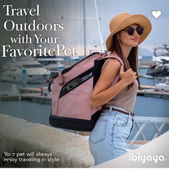 Bloomingdale’s Pet Backpack 🎒🌺 - Picture 3 of 15